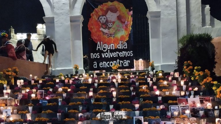 dia de muertos y ofrendas en el pueblo magico de atlixco
