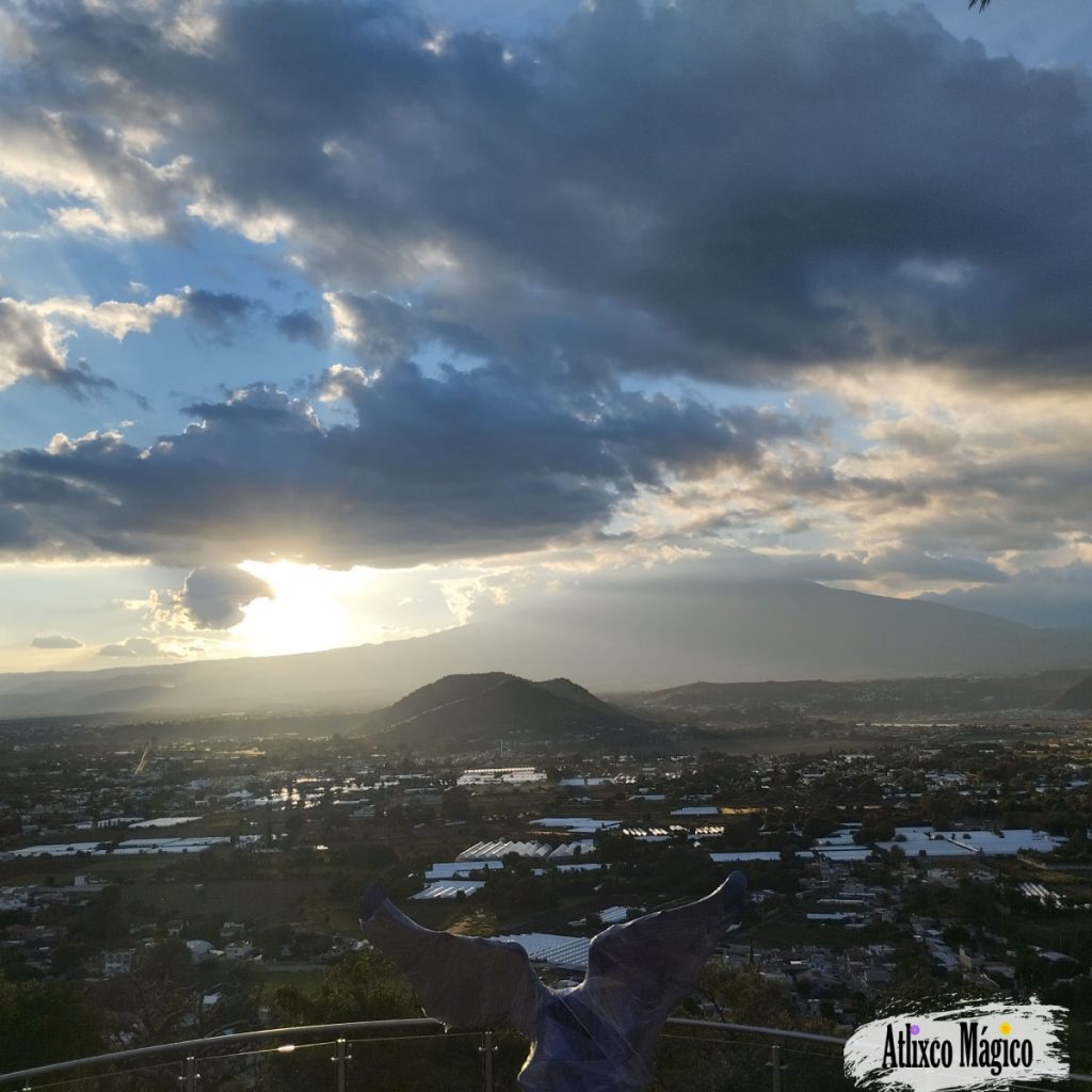 Que visitar en el pueblo mágico de Atlixco qie visitar en el pueblo magico de atlixco cerrito de san miguel